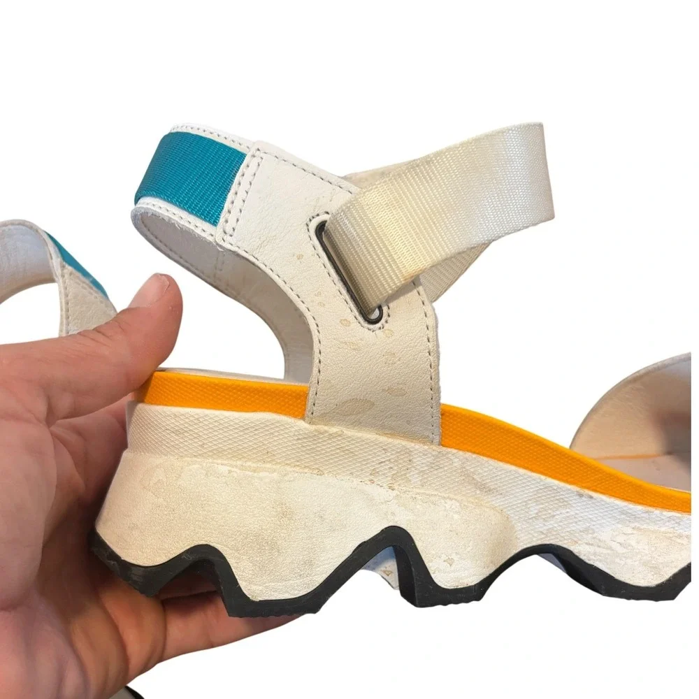 Sorel Kinetic Sandal Sea Salt White Orange Teal Platform Womens 9.5